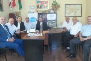 ​DATÜB Başkan Yardımcısı Sadyr Eibov Azerbaycan'da yaşayan DATÜB Meclisi üyeleri ile görüştü