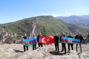 Ziyatdin Kassanov Sn.Cumhurbaşkanı İlham Aliyev Tarafından "Kültür Başkenti" ilan edilen kadim Şuşayı Ziyaret Etti