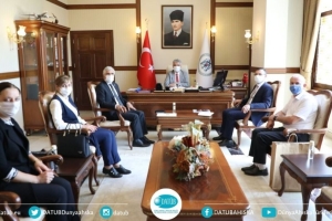 DATÜB Heyeti, Erzincan Valisi Mehmet Makas’ı Makamında Ziyaret Etti