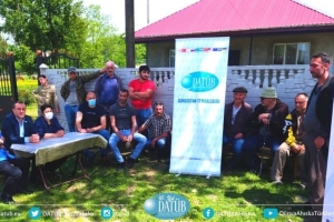 DATÜB Gürcistan Temsilciliği, TİKA ile Birlikte El Traktörü Dağıtımı Gerçekleştirdi