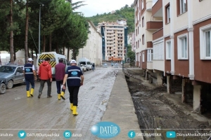 Hayırsever iş insanı ve DATÜB Genel Başkanı Ziyatdin Kassanov'dan AFAD'a 1 Milyon TL Bağış