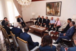 DATÜB Dışişleri Bakanı Çavuşoğlu ile görüştü