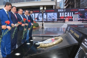 DATÜB Başkanı Ziyatdin Kassanov Bakü’deki