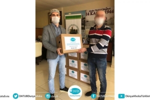 ​DATÜB'ün Gıda Yardımı Kolisi, Kocaeli'de Yaşayan Ahıska Türkü İhtiyaç Sahibi Ailelere Ulaştı
