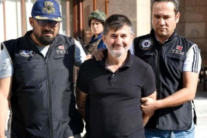 ​FETÖ'CÜ HAİN YUSUF İNAN’DAN ALÇAK İFTİRA