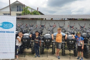 ​DATÜB Gürcistan Temsilciliği TİKA ile birlikte 2 aşama el traktörlerini ve fındık temizleme makinesi dağıtımı gerçekleştirdi