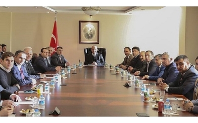 Başbakan Yardımcısı Akdoğan, Ahıska Türkleri Birliği Genel Başkanı ile bir araya geldi