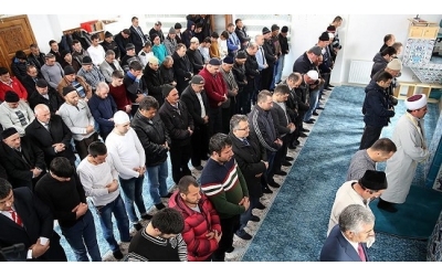 Ahıska Türklerinin cuma namazı mutluluğu