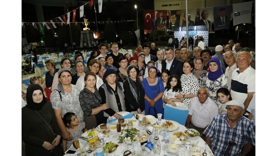 ​DATÜB Antalya'da İftar Programında Ahıskalı Türkler ile Buluştu