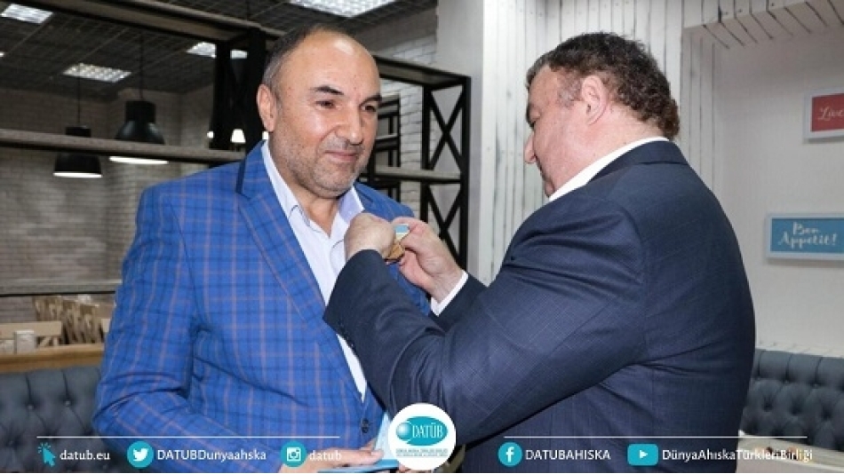 Rövşen Memmedoğlu “En İyi Gazeteci” Ödülüne Layık Görüldü