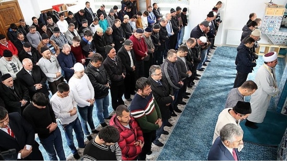 Ahıska Türklerinin cuma namazı mutluluğu