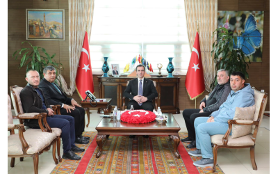 DATÜB Ahlat Heyeti, Bitlis Valisi Ahmet Karakaya’yı Ziyaret Etti
