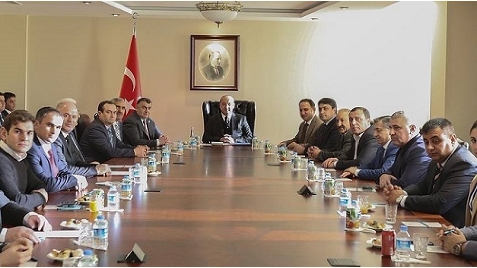 Başbakan Yardımcısı Akdoğan, Ahıska Türkleri Birliği Genel Başkanı ile bir araya geldi