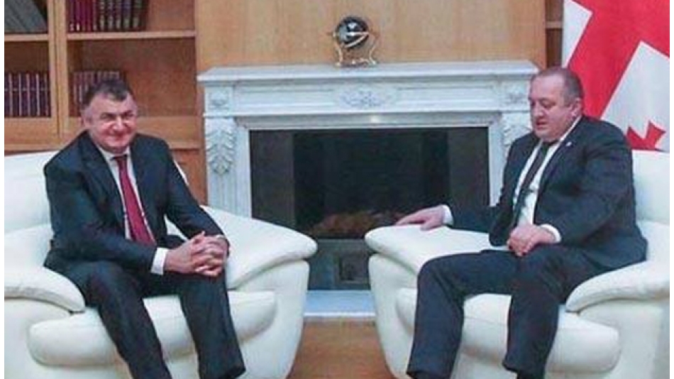 DATÜB Tiflis’te Cumhurbaşkanı Margvelaşvili ile Makamında Görüştü